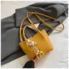 Bolsa Saco com Textura Simples Tecida 2026 Novo Estilo Bolsa Design de Nicho Bolsa de Mão Moda Cor Sólida Bolsa de Ombro Casual