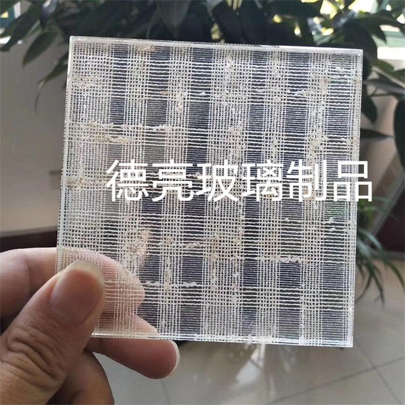 u=1694458512,1228520132&fm