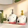 Dispensador de Jabón Creativo de Dibujos Animados Snoopy para Baño del Hogar Botella Recargable de Gel de Ducha Adorno de Escritorio de Alta Calidad