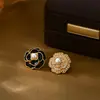 Brincos de Pérola Estilo Francês Retrô para Mulheres, Brincos de Flor de Camélia com Laço e Franjas de Alta Qualidade, Brincos de Luxo Leve, Venda por Atacado de Fábrica
