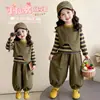 Conjunto de Ropa de Otoño para Niñas 2026 Nuevo de Moda Chaleco Estilo Coreano de Otoño para Niña Pequeña Bebé Elegante Conjunto de Tres Piezas