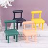 Taburete pequeño con soporte para teléfono móvil, mini silla de escritorio desmontable, adornos, bonita base para teléfono móvil, silla pequeña con soporte para teléfono móvil