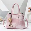 Bolso casual de gran capacidad para mujer 2026 nueva moda bandolera para ir al trabajo popular a cuadros bolso de mano relajado