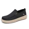 Llegada Nueva Primavera 2026 Zapatos de Tela Old Beijing Suela Suave Cómodos Zapatos de Lona para Hombre Perezoso Antideslizantes Transpirables Slip-on Zapatos de Papá