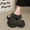 Sandalias de verano tipo slip-on para mujer, modelo nuevo 2026, antideslizantes, de suela gruesa, que aumentan la altura, de EVA, moda para playa y costa para mujer
