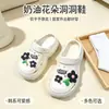 Ropa de Exterior de Verano 2026 Nuevos Zapatos de Suela Gruesa con Agujeros para Mujer que Aumentan la Altura Antideslizantes Tipo Zueco Zapatos de Playa Sandalias de Punta Cerrada