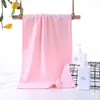 Toalla de barbero al por mayor de fábrica, toalla de cama absorbente de secado rápido para salón de belleza, suave, sin pelusa, variedad de colores disponibles