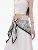 Pañuelo Triangular de Seda con Flor de Anacardo Cinturón Estilo Étnico Retro Bufanda Cuadrada Decorativa Atuendo de Chica Popular Pañuelo para la Cintura Versátil Sentido de Atmósfera Mujer