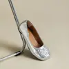 Sapatos femininos retrô estilo francês, nova coleção outono 2026, estilo delicado, bico quadrado, sola macia, sapatos pequenos de couro de corte baixo, sapatos baixos de vovó