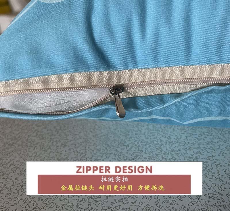 AAAA