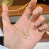 Collar de Zirconia Cuadrada y Perla de Moda Exquisita de Lujo Ligero Europeo y Americano Cadena de Clavícula Elegante Sencilla de Gama Alta Versátil