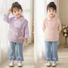 Conjunto de outfit de otoño para niñas, conjunto de tres piezas de suéter de punto con lazo de otoño para niños, ropa de primavera y otoño para niñas, adecuado para bebés de 1 a 3 años, estilo moderno