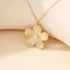 Collar de Cadena para Clavícula con Flores Retro Nuevo Transfronterizo Europeo y Americano para Mujer Amazon Xiyin Más Vendido Estilo Metálico Collar Personalizado