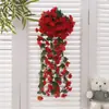 Planta Verde Simulada Violeta Colgante de Pared Decoración de Pared para el Hogar Colgante de Barandilla de Balcón Orquídea Colgante Cesta Colgante Boda Flor Falsa Ratán