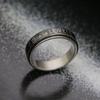 Ovilo Trend Turn Estilo Coreano Este es el Anillo Love Girl Moda Turn Negro Creativo Para Viajeros Anillo Individual para Hombre