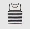 Top Colete de Malha Feminino Xiao He Verão Novo Listrado Color Block Emagrecedor Versátil Sem Mangas Gola Redonda Tricô Feminino