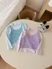 Chal de Punto para Niña Camiseta de Manga Larga Estilo Primavera y Otoño Top de Bebé Rayado con Parches Camiseta Básica Elegante para Niños