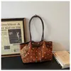 2026 Nuevo Bolso Casual Vintage Moda Lunares Bolso de Hombro Bajo el Brazo Gran Capacidad Bolso para Viajes