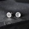 Plata S925 personalidad moda número romano uña hueso oreja concha tornillo tornillo ágata joyería de oreja al por mayor