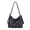 Bolso de mano simple de color liso para empanadillas, nuevo bolso de hombro de moda estilo motocicleta 2026, bolso cruzado retro para el día a día