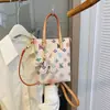 Bolsa de Celular de Design de Nicho de Moda de Alto Valor Transfronteiriça para Mulheres 2026 Nova Versátil Simples Casual para o Trabalho Pequena Bolsa Quadrada