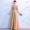 Vestido Dourado para Mulheres 2026 Novo Estilo Performance Coral Apresentador Competição de Canção Vermelha Vestido para Mulheres Verão