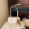 2026 Bolso de Mano Artístico Estilo Vintage Nuevo Bolso de Hombro Minimalista de Moda para Mujer