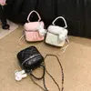 2026 Nuevo Bolso de Mano de Hombro Cruzado de Moda con Bordado de Caja, Gran Capacidad, Elegante con Patrón de Diamantes y Cadena para Mujeres