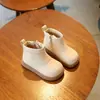 Botitas para bebé niña, nuevos modelos de otoño, zapatos de suela blanda para bebés, zapatos para niño pequeño, botines para niña de un año, botas de piel