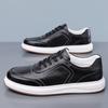 Zapatos Casuales de Cuero para Hombre Primavera 2025 Transpirables de Cuero Suave Suela Blanda Capa Superior Deportivos Casuales Zapatos de Hombre Dropshipping