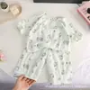 Conjunto de Roupa de Casa de Verão para Meninos e Meninas, Gola Elástica, Shorts de Manga Curta, Pijama, Conjunto de Duas Peças Respirável, Moderno e Respirável