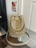 Bolso de cadena con adornos de diamantes estilo punk de moda transfronterizo, nuevo modelo 2026, bolso de hombro único con remaches texturizados, bolso cruzado tipo cubo