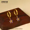 Collar de Acero Inoxidable de Trébol de Cinco Hojas de Colores con Circonita para Mujer con Diamantes, Collar de Clavícula de Lujo Ligero de Nicho de Gama Alta para la Costa