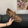 Outono 2026 Novos Sapatos Femininos Estilo Ballet Mary Jane Tamanho Grande Slip-On Rasteirinhas Número do Item