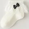 Calcetines para Bebé Recién Nacido Niñas Pequeñas Primavera y Verano Delgados con Moño Princesa Algodón Puro Calcetines de Encaje para Bebé Niña de Encaje