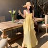 2025 Nuevo Verano Vestido de Vacaciones a Cuadros Amarillo Claro Espalda Descubierta Vestido de Cuello para Playa Isla Dopamina