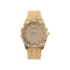 Versión Coreana de Relojes para Pareja Transfronterizos de Celebridad de Internet al por Mayor Caja de Aleación con Diamante Rojo Temperamento Relojes para Hombre y Mujer Moda Relojes de Cuarzo