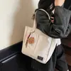 Versão Coreana Ins Novo Valor Retrô Fresco Bolsa Tote para Mulheres 2025 Leve Simples Viagem Grande Capacidade Bolsa Transversal