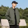 Chaqueta de Vuelo para Hombre con Cuello Alto, Nuevo Modelo Primavera/Otoño 2026, Informal Negra Moderna Versátil Ropa de Abrigo