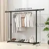 Perchero de pie para uso doméstico en el dormitorio, Perchero móvil de color crema, Colgador de ropa simple para dormitorio, Tendedero de pie para balcón, Tipo de pie