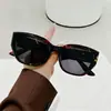 Óculos de Sol Cat-Eye com Armação Grande para Mulheres, Tendência para Rosto Quadrado e Redondo, Óculos de Sol com Proteção Solar para Afinar o Rosto, Estilo Influenciador da Internet, Óculos de Sol Estilo Ins