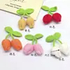 Pendientes de cereza sin flores de 2 cm con hojas de color verde oscuro y bola roja, accesorios de ropa tejidos a mano, material para pendientes.