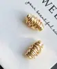 Novas contas espaçadoras estilo Barroco, contas personalizadas e da moda com furo passante roscado torcido para colares e acessórios de mão DIY, contas perfuradas em forma de gota d'água