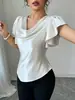 Comercio exterior transfronterizo ropa de mujer europea y americana, color liso satén hombros descubiertos plisado irregular manga corta mujer verano nueva camiseta
