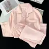 Pijama e roupa de casa femininos de outono e inverno, espessos e quentes, de fleece, com mangas compridas, em relevo, cor sólida, abotoamento frontal, casuais e estilosos