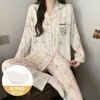 Pijama de dibujos animados estilo japonés para mujer, primavera y otoño, con copas en el pecho, cuadros de algodón nube, manga larga, pantalón largo, conjunto holgado para casa