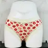 Ropa interior estilo deportivo de rayón con estampado de labios lindos Borde de encaje Ropa interior Cómoda y elástica Algodón en la parte inferior Ropa interior para estudiantes