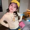 Ropa para niños Ningli, nuevo top con capucha de manga larga de otoño para niñas, lindo diseño de estrella de dibujos animados, versátil y casual, corte ajustado