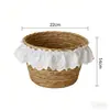 Cesta de almacenamiento de escritorio tejida de paja para artículos varios, cesta de almacenamiento con decoración de encaje para cosméticos de dormitorio, caja de bocadillos para dormitorio, transfronterizo