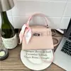 Lenço de Seda Tendência e Estiloso 2026 Primavera Nova Moda Alto Valor Versátil Simples Bolsa de Ombro Transversal Bolsa Kelly